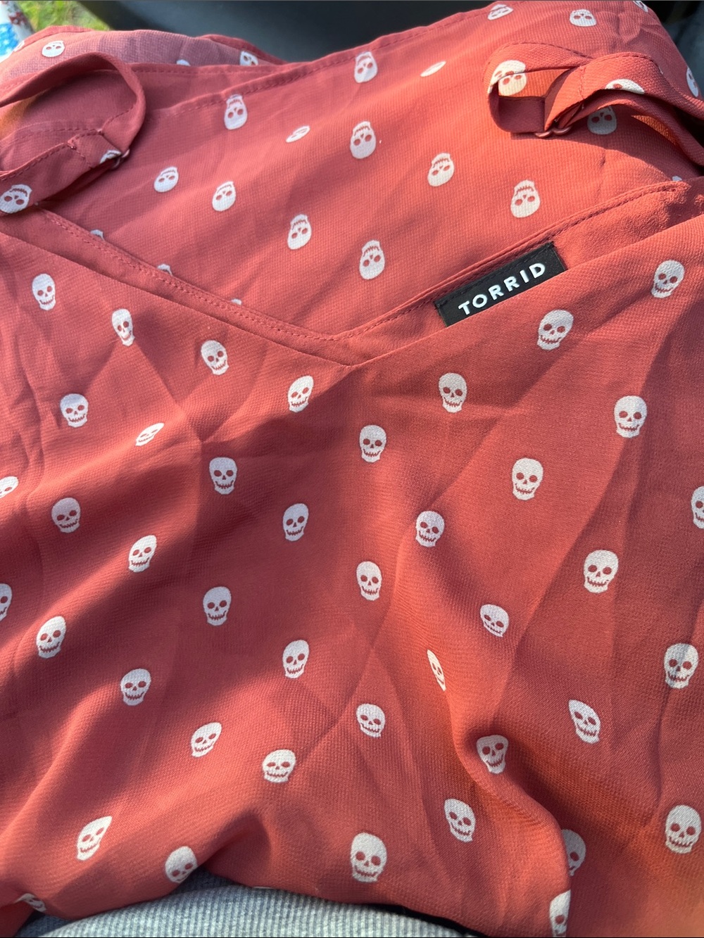 TORRID 2 Plus Size Skull Print tank - Picture 3 of 5